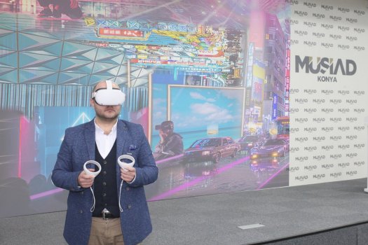 “METAVERSE TAMAMEN MANİPÜLASYONA AÇIK BİR SİSTEM ”