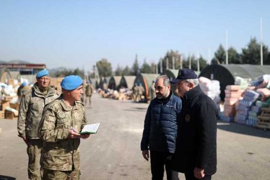 Mehmetçik, AFAD, MÜSİAD El Ele Verdi; Depremzedelerin Yaraları Sarılıyor